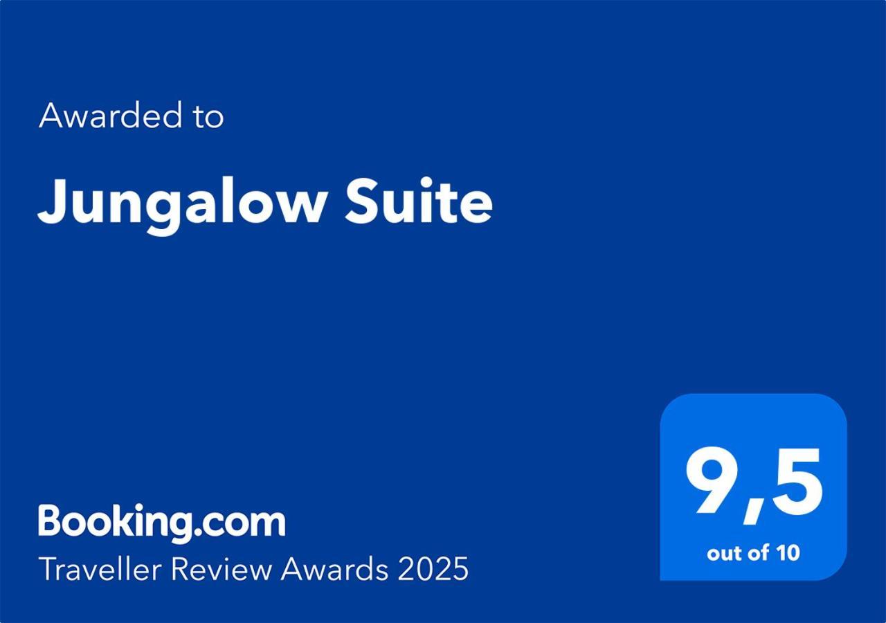 Jungalow Suite Бари Экстерьер фото
